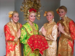 Horowhenua College students visit Solok, Western Sumatera 2010